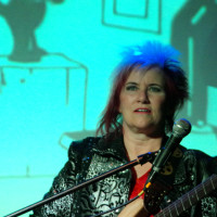 Jennifer Batten