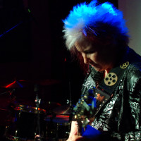 Jennifer Batten