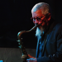 Andy Sheppard & Przemysław Strączek Trio