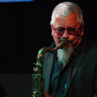 Andy Sheppard & Przemysław Strączek Trio